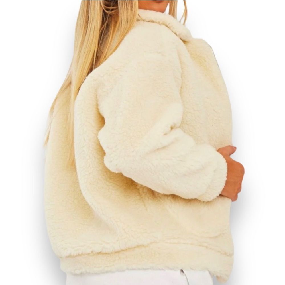 Off White Sherpa Coat Heavy Weight Zip Up Front Pockets Winter Teddy Coat NEW